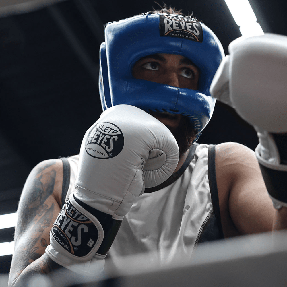 Cleto Reyes Traditional Head Gear with Nylon Face Bar Black – MMA