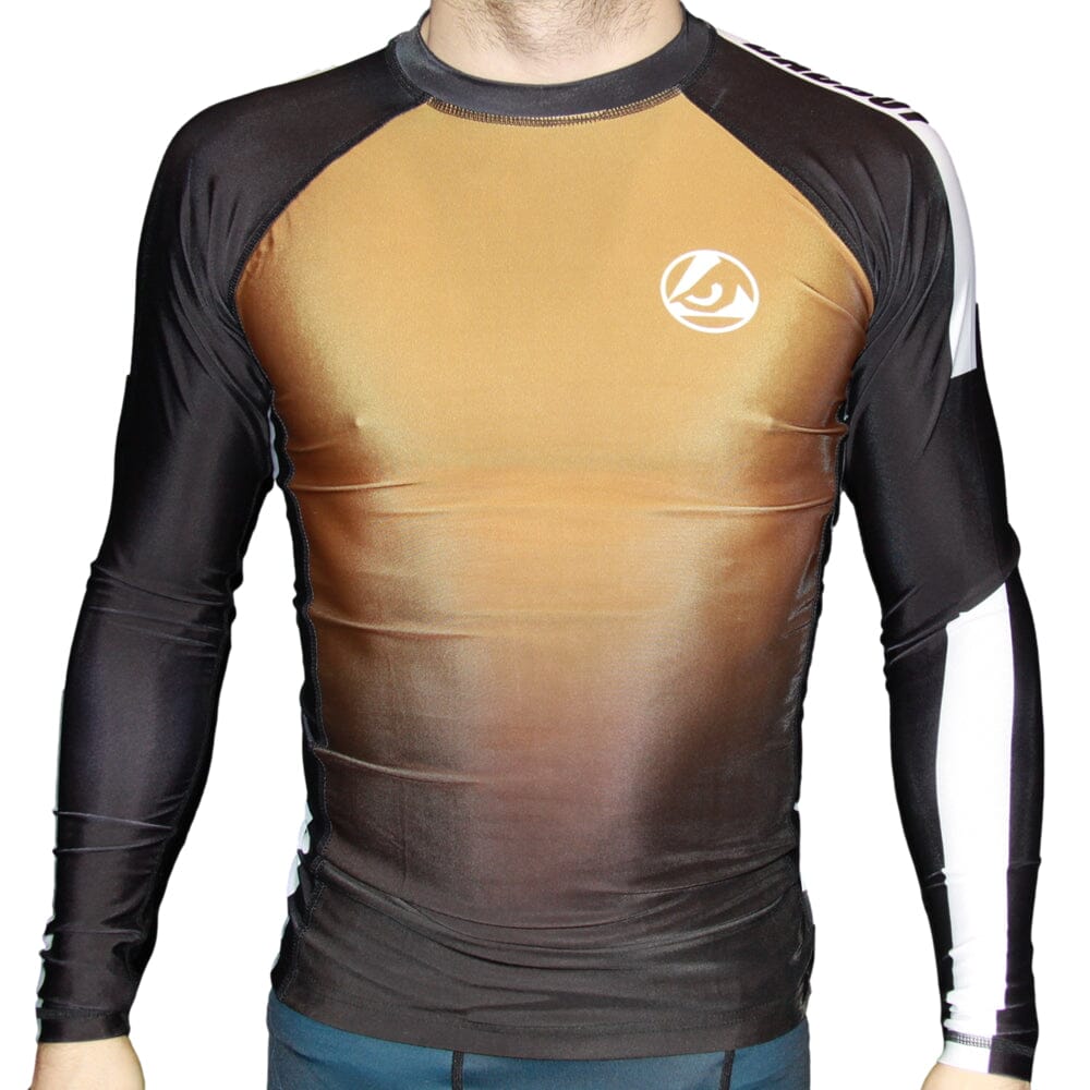 Rash Guard Size Guide: How Should a Rash Guard Fit?
