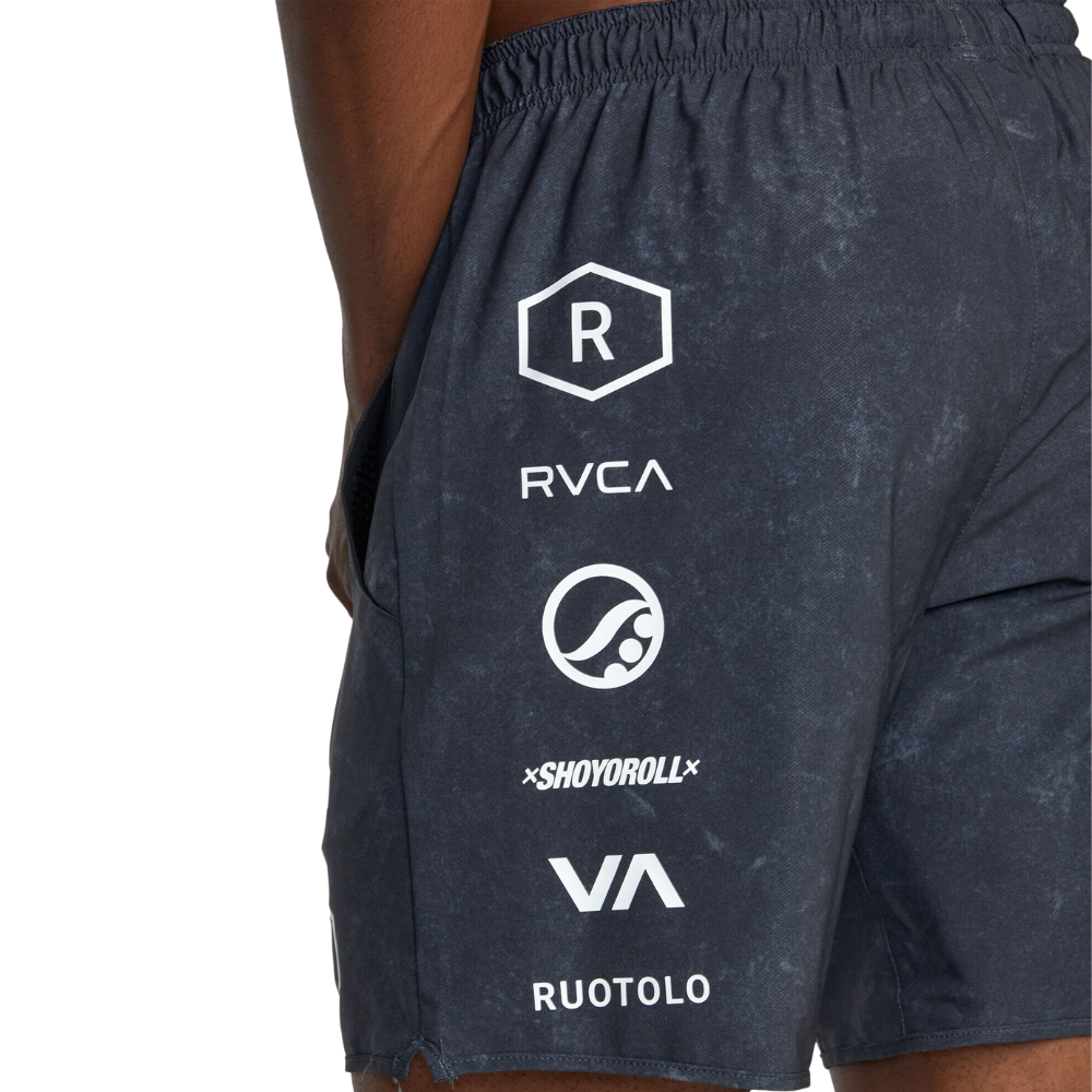RVCA Ruotolo Yogger Stretch 17" Shorts