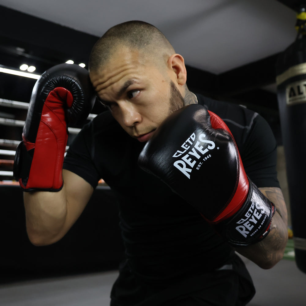 Load image into Gallery viewer, Cleto Reyes High Precision Boxing Gloves
