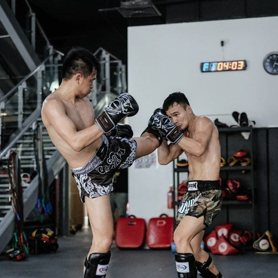 Fairtex SP3 Pro Style In-Step Double Padded Muay Thai Shin Guards – MMA Fight Store