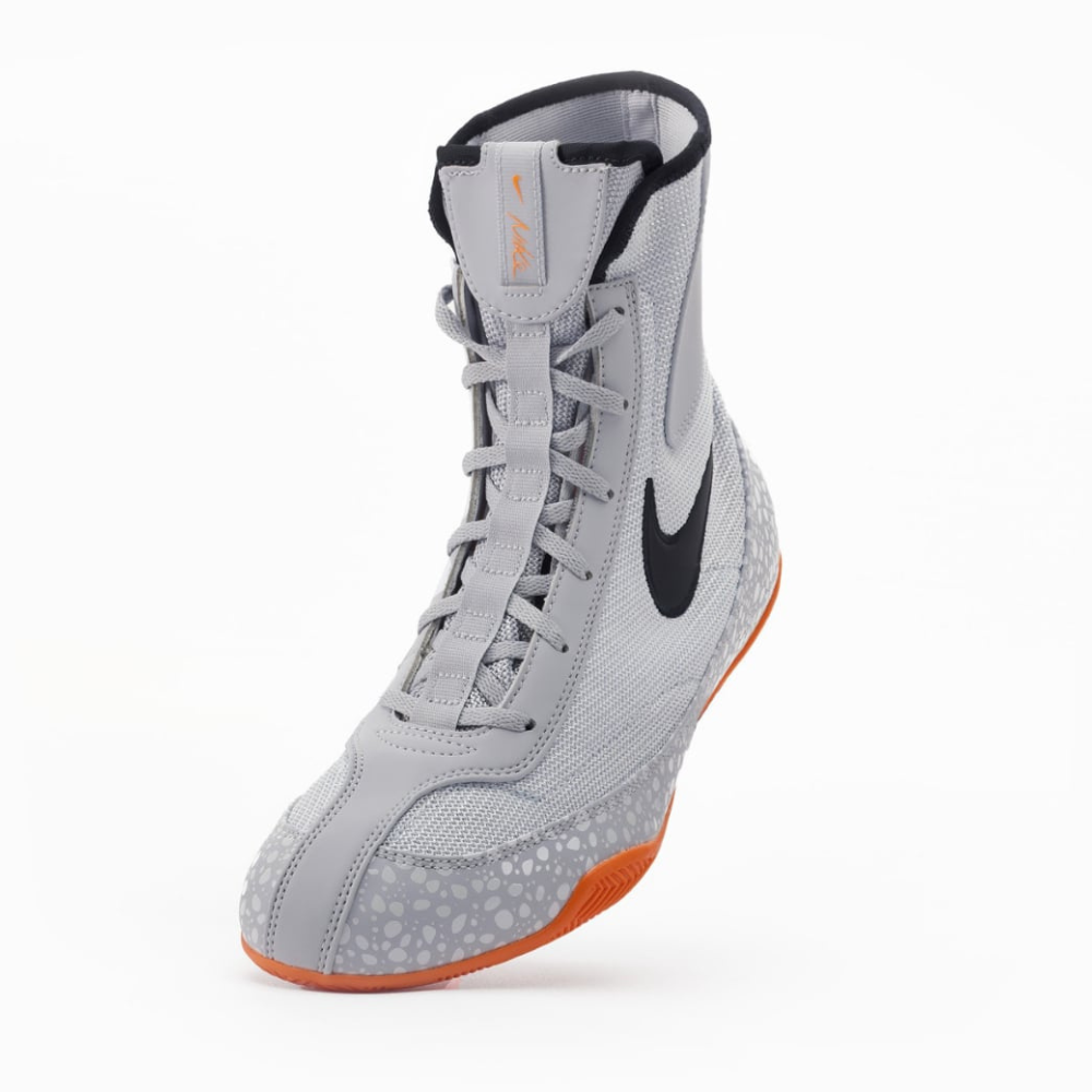 Nike men's machomai mid boxing shoes online