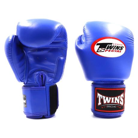 Twins BGVL3 Muay Thai Boxing Gloves Blue, front and palm view