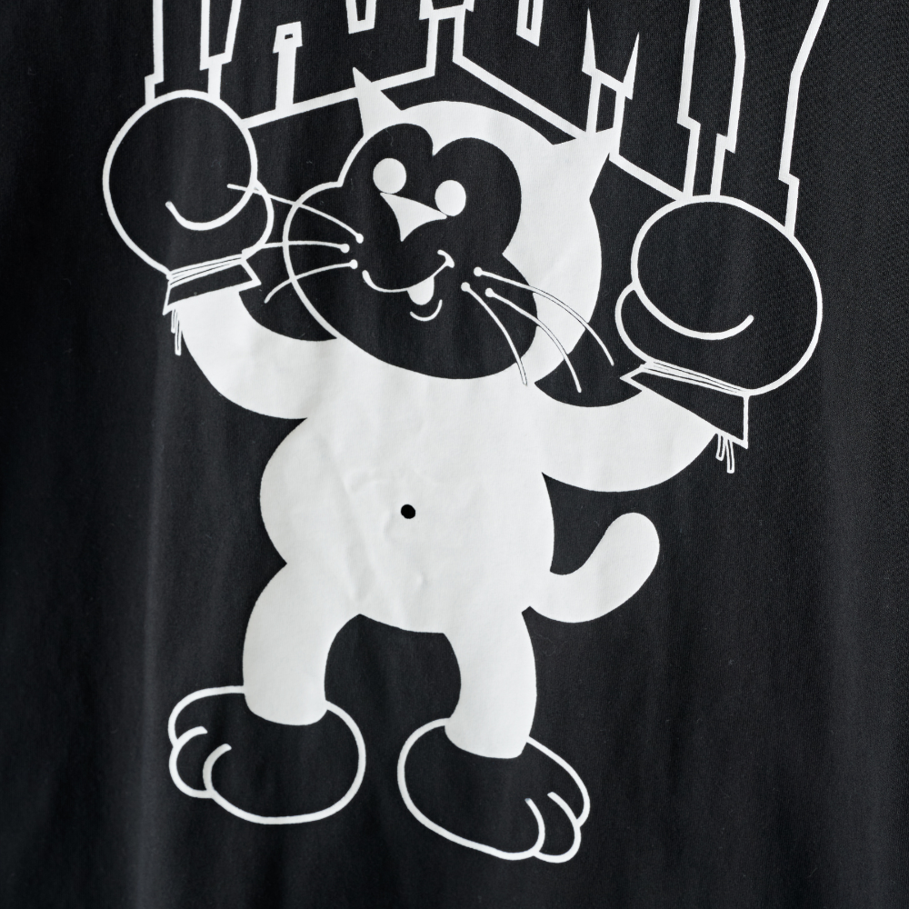 YAMMY Cat Champ Black T-Shirt