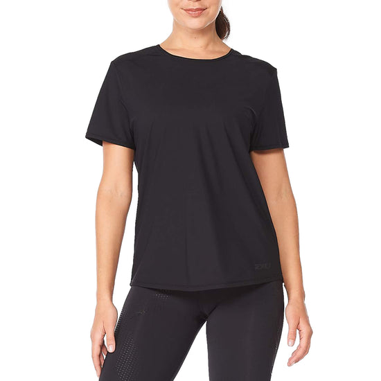 Load image into Gallery viewer, 2XU Motion Mesh Tee Black Front
