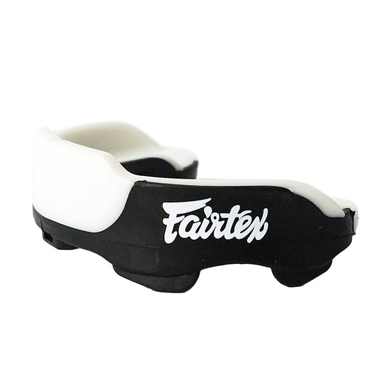 Load image into Gallery viewer, Fairtex MG3 Gel Mouth Guard Black
