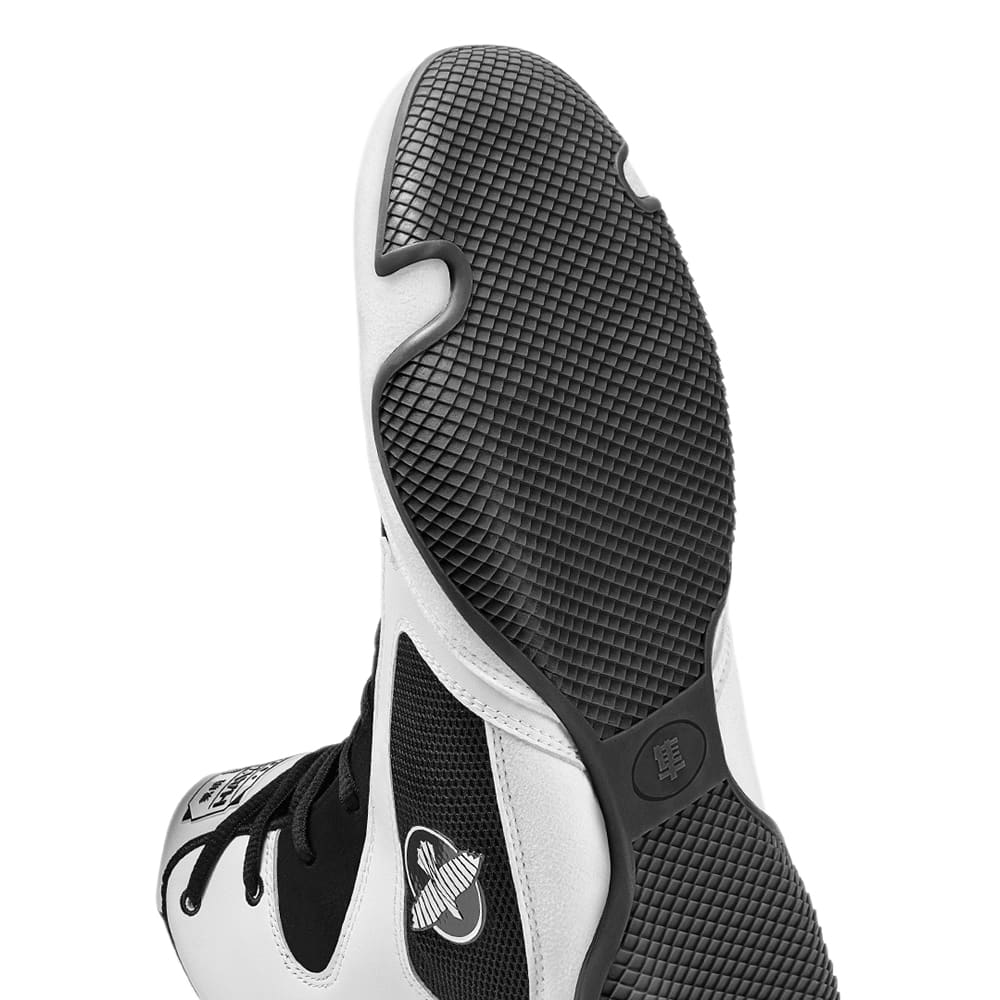 Load image into Gallery viewer, Hayabusa Pro Boxing Shoes White Sole Grooves
