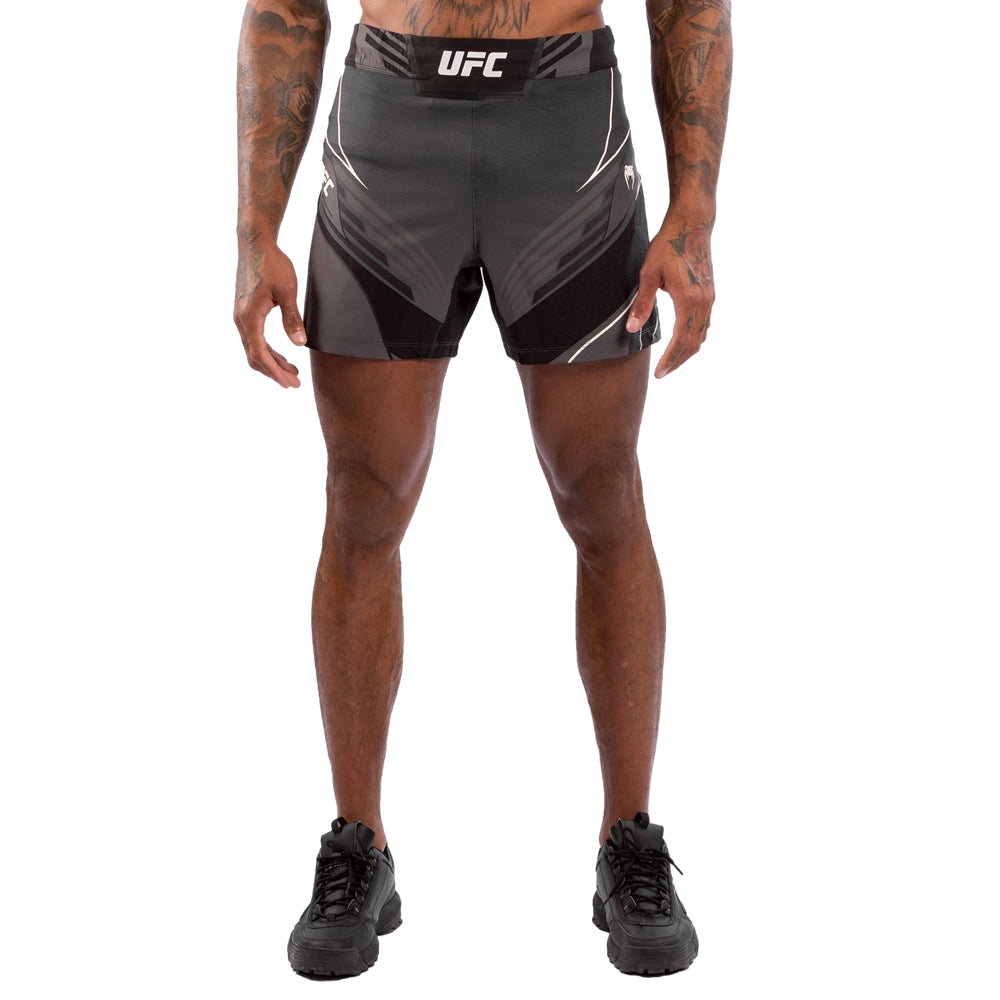 UFC Venum Authentic Fight Night Shorts - Short Fit Black Front